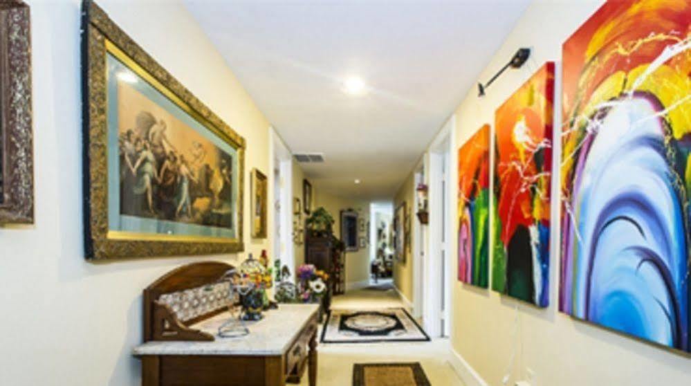 Matthews Manor Bed & Breakfast ภายนอก รูปภาพ